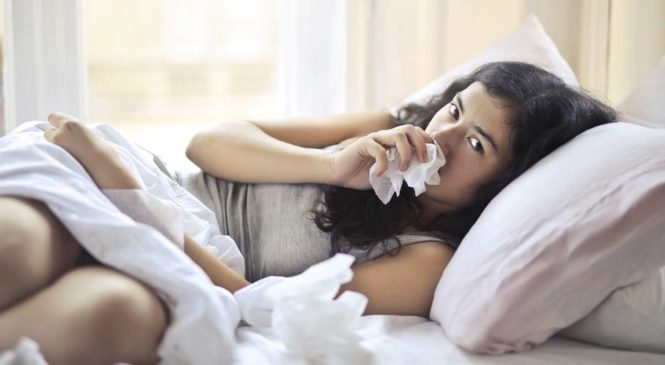 तर और सूखी खांसी के 5 घरेलू नुस्खे – Corona में सुखी खांसी के लक्षण है? Home Remedies for Cough.